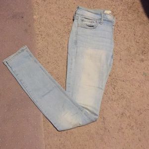 Hollister jeans size 26